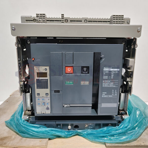 New Schneider Air Circuit Breaker Masterpact NW25H1 2500A 3Pole, Removable Type