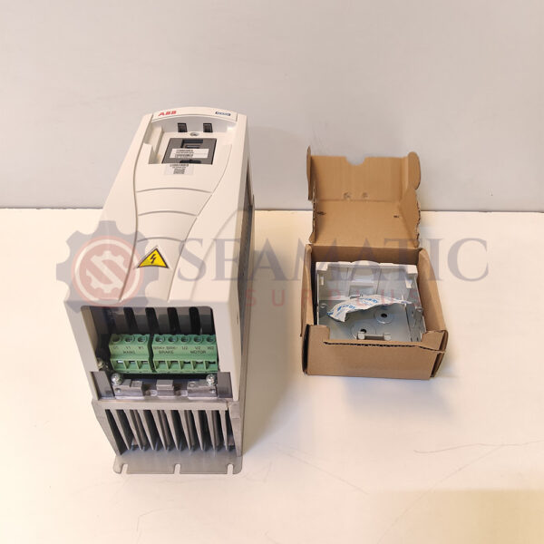 New ABB Drives, ACH550-UH-012A-4, 7.5HP, 5.5KW, 11.9 AMPS, 480 VAC
