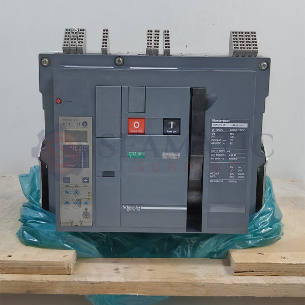 New Schneider Circuit breaker NW25H1 – 2500 A – 3Pole -Fixed type- Electrical