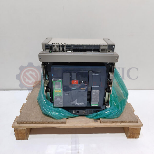 New Schneider Air Circuit Breaker Masterpact MTZ2-25H1 2500A 3Pole, Removable Type