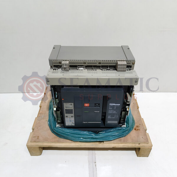New Schneider Air Circuit breaker NW12H1 – 1250 A – 3 poles -Drawout type