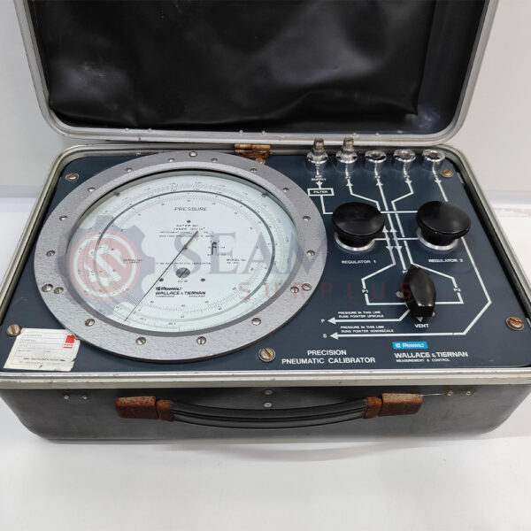 Pennwalt Wallace & Tiernan FA-145 Precision Pneumatic Calibrator
