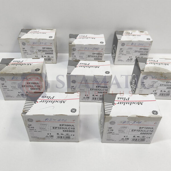 LOT OF 8PC X GE EP103ULC10 686909 Miniature circuit breaker 3P 10A