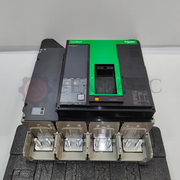 Schneider C125N420FM Circuit breaker, NS1250N, 4P, fixed, MicroLogic 2.0