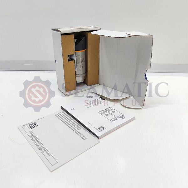NEW IFM PN7093 Pressure sensor with display