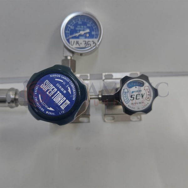 Tanaka Super torr III 30-E-3M-10 Regulator SCV 316L Valve Manifold Ass